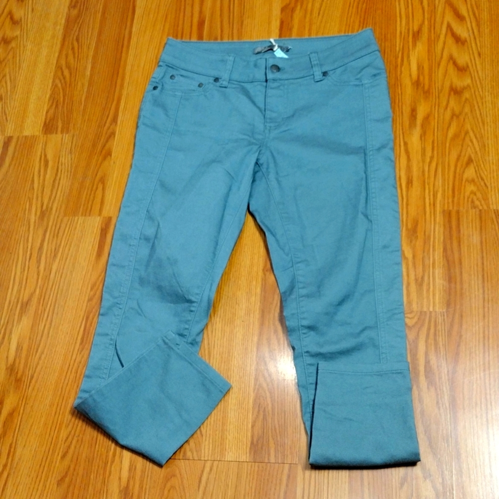 PrAna women's NWOT Sz 6/28 jeans